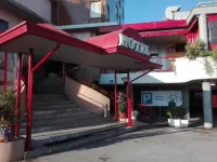 尹特那錫那裡飯店 Chiesa di Muscoli附近的飯店