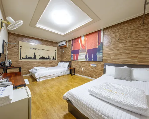 Geochang Hwangsil Hotels in Geochang