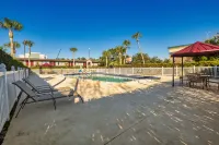 Red Roof Plus+ St Augustine Hoteles cerca de St. Augustine Premium Outlets