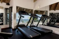 Radisson Blu la Poste Lafayette Resort and Spa - ที่มีฟิตเนส