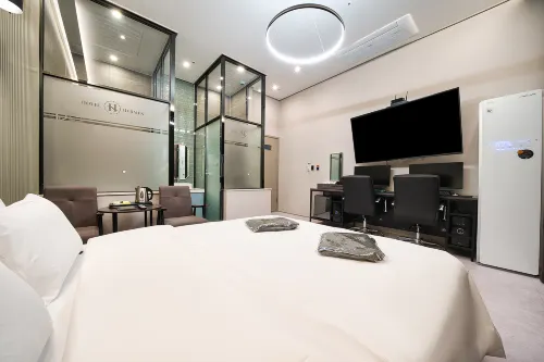 Hotel Hermes at Yongin Everland Station - motel