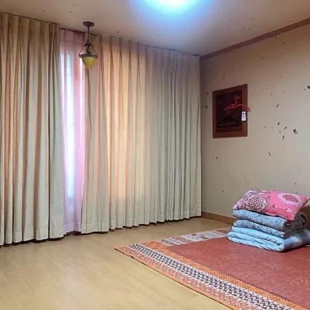 Jeonju Just Like Yesterday Отели рядом со станцией Станция Jeonju