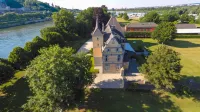 Landgoed Kasteel de Hoogenweerth Hotels in Eijsden