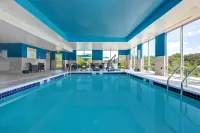 Hampton Inn and Suites Deptford - Gym