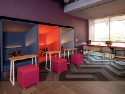 Tru by Hilton Phoenix Glendale Westgate Hotels in Glendale