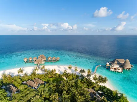Anantara Kihavah Maldives Villas Отели в г. Kendhoo