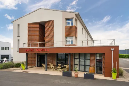 The Originals City, Hotel Novella Premium, Nantes Est Hotels in Carquefou
