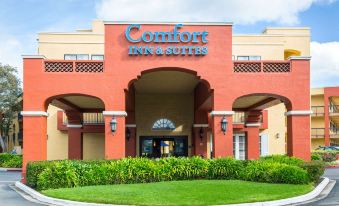 Comfort Inn & Suites San Francisco Airport North