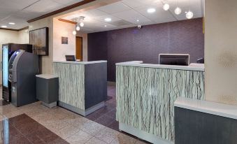 Best Western Plus Richmond Airport Hotel