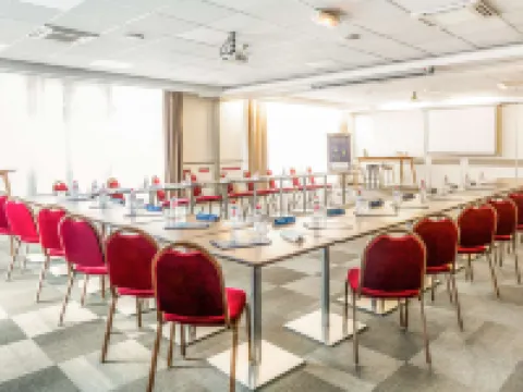 Campanile PRIME - Suresnes - La Défense Hotels in Suresnes