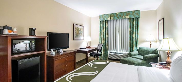 Quality Inn & Suites Hotels in Nueces County