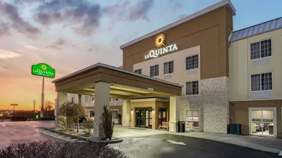 La Quinta Inn & Suites by Wyndham Knoxville North I-75