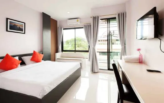 ห้องสแตนดาร์ด เตียงใหญ่ 1 เตียง