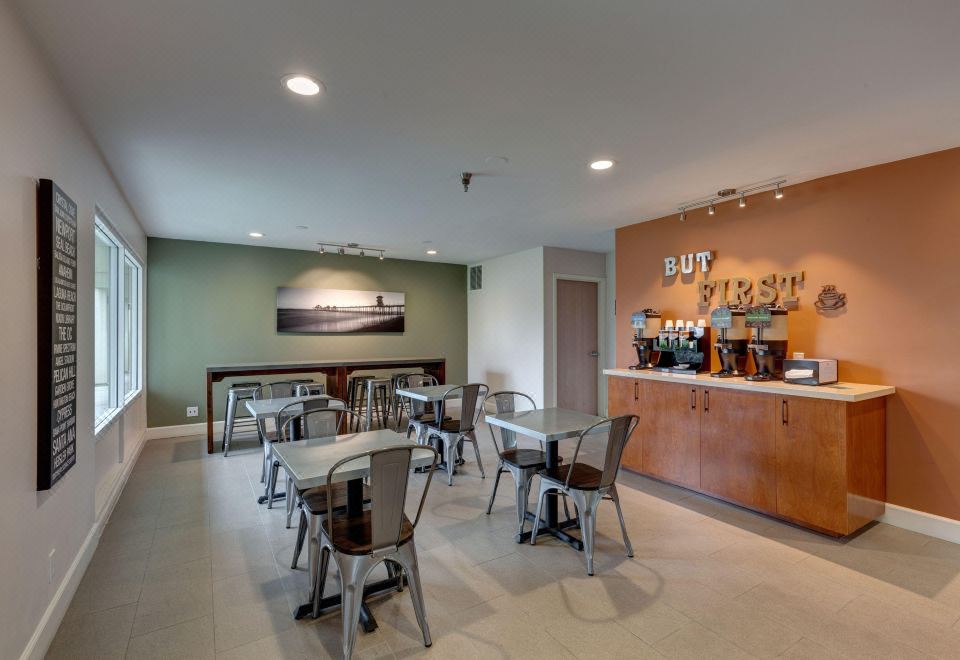 5. 굿 나이트 인 ..