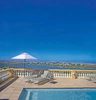 Colona Castle Hotels in Kalk Bay