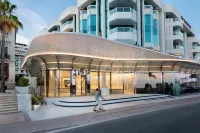 JW Marriott Cannes Hotels in der Nähe von Campus International De Cannes