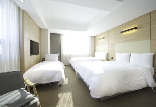 에이큐브호텔 외관