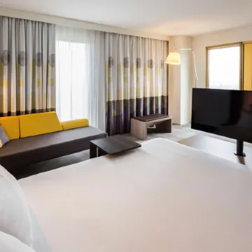 Novotel Amsterdam Schiphol Airport Отели в г. Хофддорп