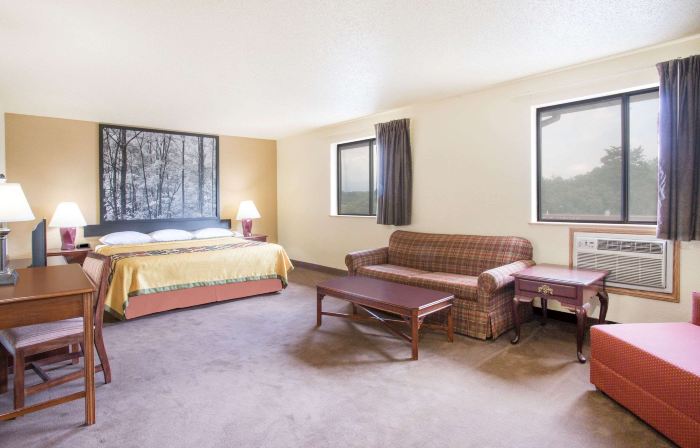 Super 8 by Wyndham Lexington VA