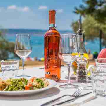 Bluesun Holiday Village Alan Dining/Meeting Rooms