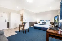 Hawkesbury Race Club Motel Hotels in Richmond