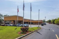 Quality Inn & Suites Chattanooga-East Ridge