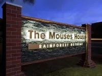 The Mouses House Rainforest Retreat Hotels in Murwillumbah