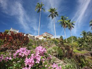 Guindulman Bay Tourist Inn