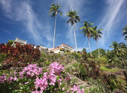 Guindulman Bay Tourist Inn