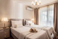 Maison Downtown Luxury Apartments!