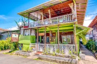 Lula's Bed & Breakfast Hotels in Bocas Del Toro