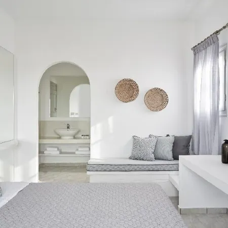 MRS. Armelina by Mr&MRS White Hotels