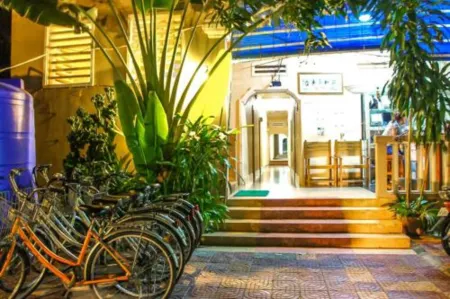 Visal Sak Guesthouse Отели рядом с достопримечательностью «Kep Beach»