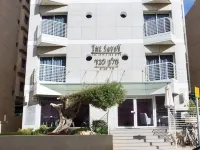 Savoy Sea Side Hotel Отели рядом с достопримечательностью «Пляж Иерусалим»