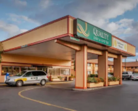 Quality Inn & Suites Medford Airport Hotels in 