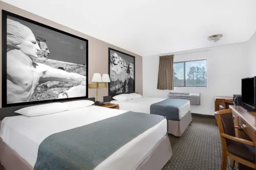 Super 8 by Wyndham Custer/Crazy Horse Area - Pet friendly