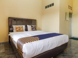 OYO Life 3005 Kost Rumaisha Syariah