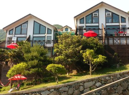 블루인블루펜션