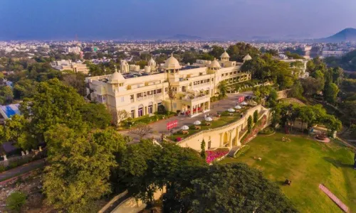 The Lalit Laxmi Vilas Palace