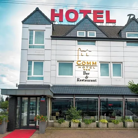 Comm Hotel Poznań Airport Отели рядом с достопримечательностью «Городской стадион в Познани»