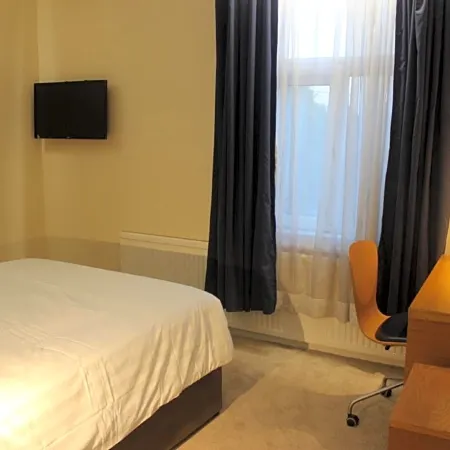 Corona Hotel Rotherham Sheffield Meadowhall