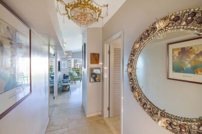 廊下 ワイキキ ショア by アウトリガーの写真