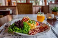 Hotel Diament Vacanza Katowice - Siemianowice - 朝食