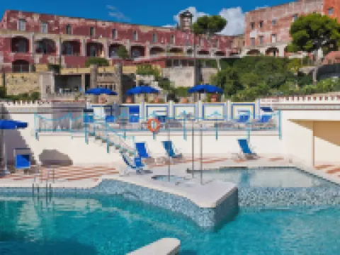 ホテル ロイヤル コンチネンタル ナポリのホテル