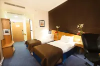 克拉特夫艾弗科特快捷貝斯特韋斯特酒店 酒店