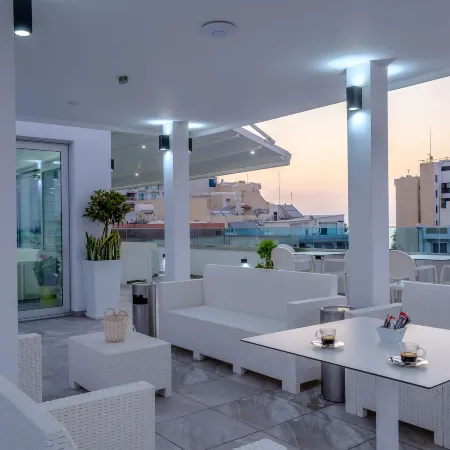 Art & Wine Boutique Hotel