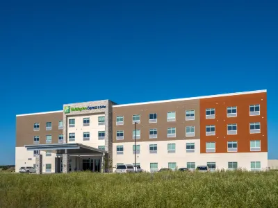 ฮอลิเดย์ อินน์ เอ็กซ์เพรส แอนด์ สวีทส์ วอเตอร์ทาวน์ บาย IHG โรงแรมใน