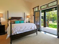 Lumeria Maui, Educational Retreat Center فنادق في Paia