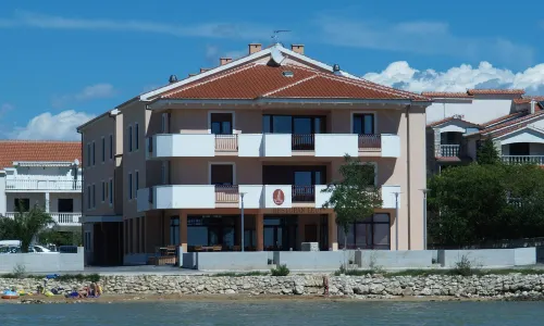Hotel Laguna