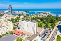 Hotel Mercure Gdynia Centrum Hotels near Batory